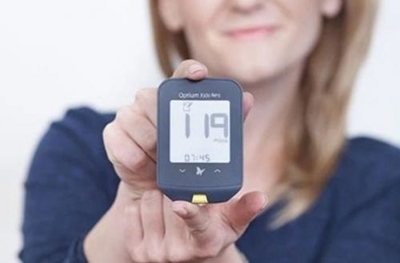 Zdjęcie Glukometr Optium Xido zestaw 1 sztuka